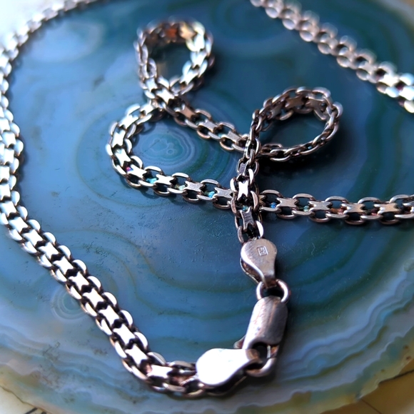 Italian silver flat chain necklace - Picture 2 of 7